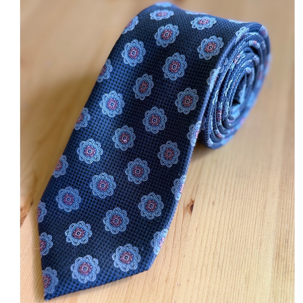 Joseph Abboud Mens Navy Blue Silk Floral Medallion Necktie Classic 3.25" 0934